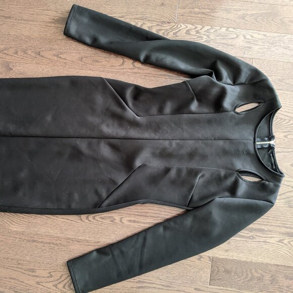 Long sleeve black stretchy dress, size M - Picture 1 of 3